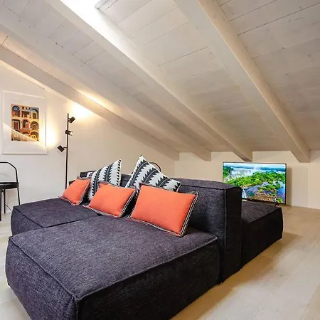 Apartment Asinelli Luxury