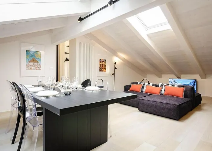 Asinelli Luxury Apartmán