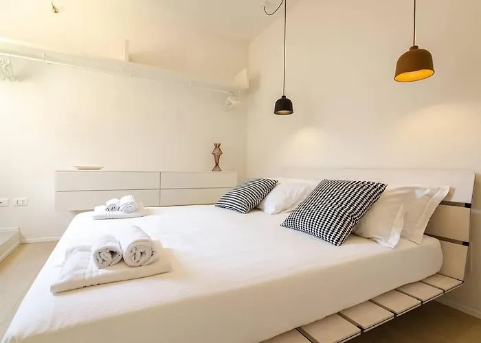 Asinelli Luxury Boloňa