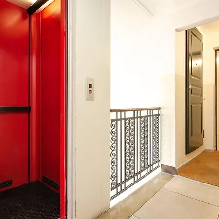 Asinelli Luxury Apartament