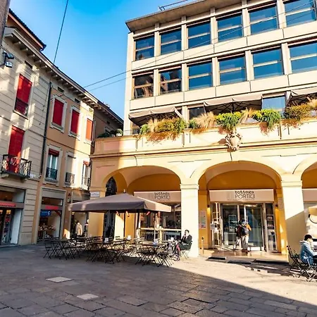 Asinelli Luxury