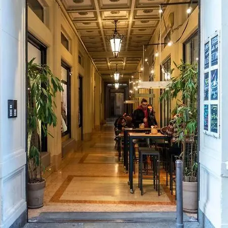 Asinelli Luxury Апартаменты